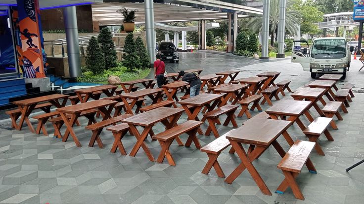 Kursi Kayu Panjang